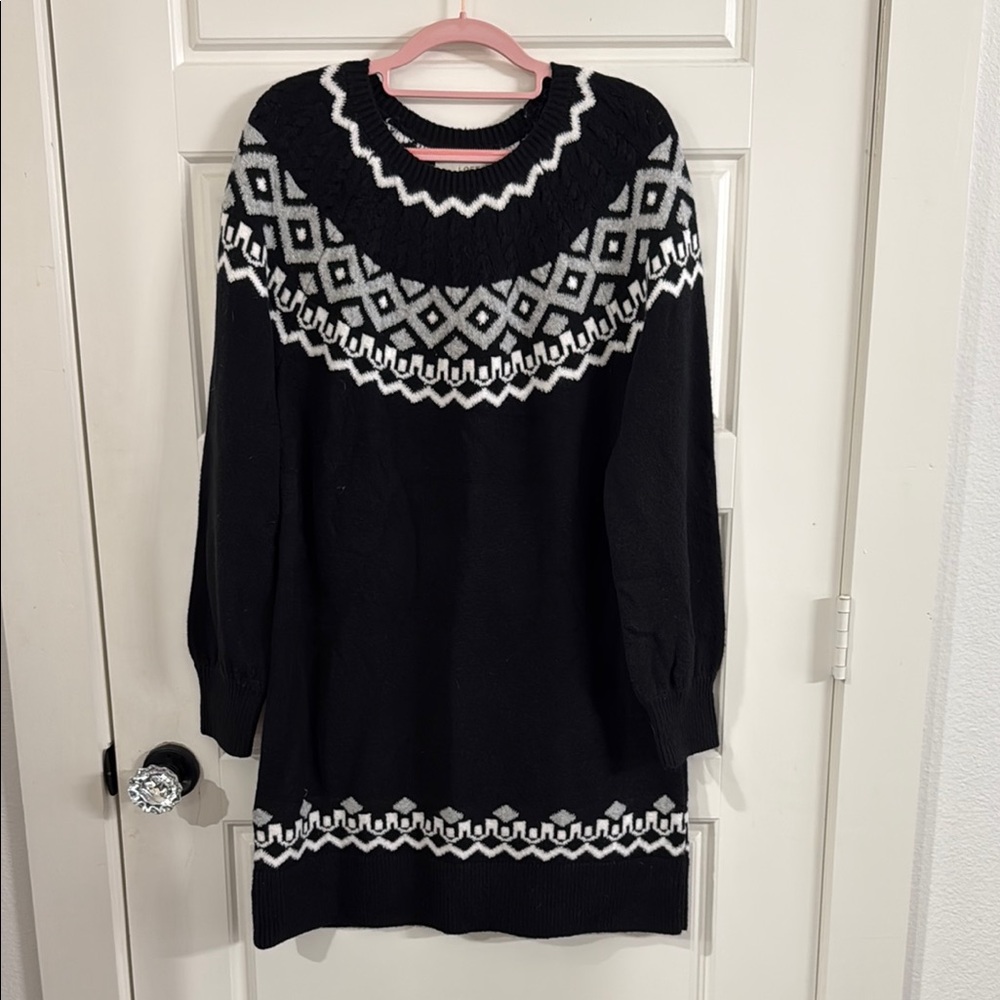 Black and White Patterned Women's Dress